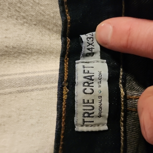 True craft jeans are almost brand new - Picture 4 of 4